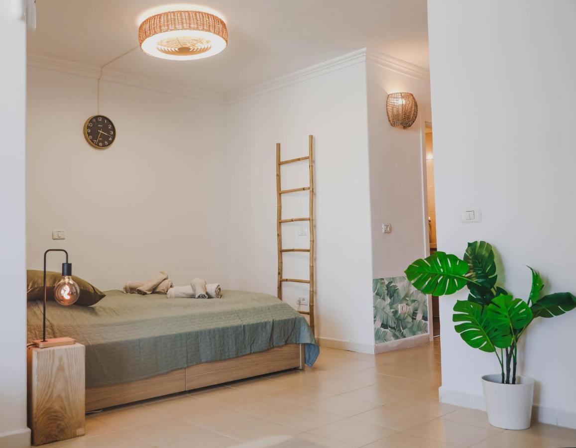 Isla Verde Studio Apartment Green Park Сан Мигел де Абона Екстериор снимка